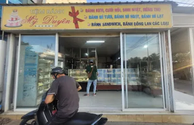 tiệm bánh mỹ duyên - cửa hàng bánh