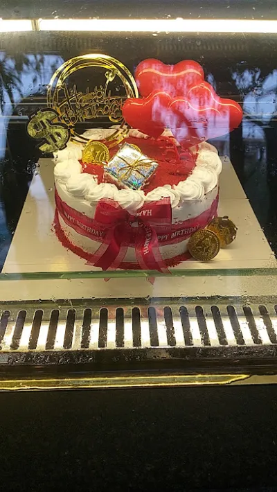 tiệm bánh sinh nhật thủy anh - tiệm bánh