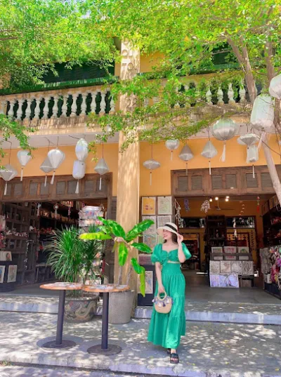 tiệm comin - cho thuê váy vintage, boho du lịch đà nẵng - cửa hàng