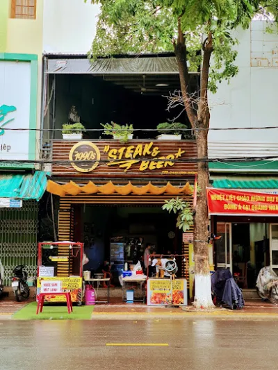 tiệm gà nướng 1990s - nhà hàng