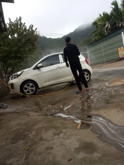 tiệm rửa xe hồng sơn - bãi rửa xe ô tô