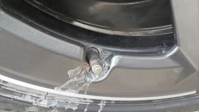 tiệm rửa xe sơn - bãi rửa xe ô tô