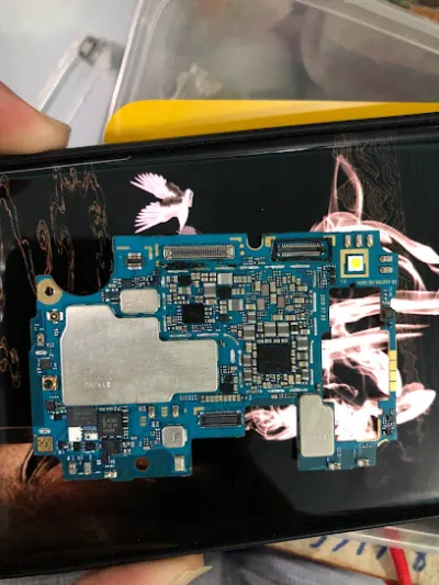 tiệm sửa chữa điện thoại -t-mobile - cửa hàng bán đồ điện tử