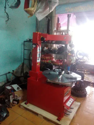 tiêm sưa xe phuc - cửa hàng sửa chữa xe máy