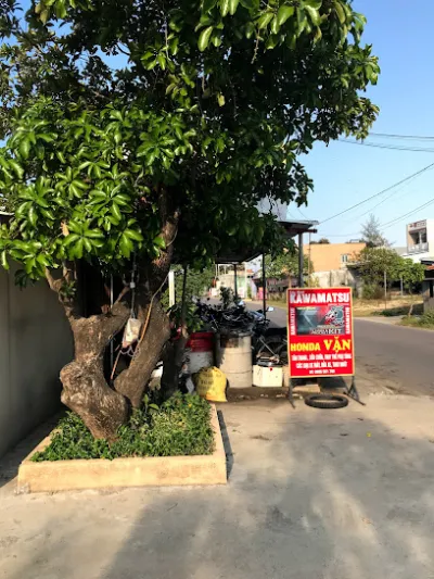 tiệm sửa xe vặn - cửa hàng sửa chữa xe máy