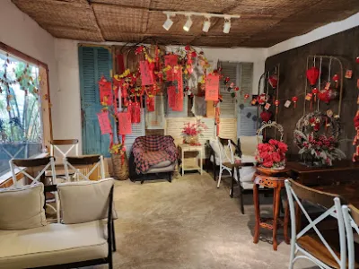 tiệm trà  hoa - quán cà phê