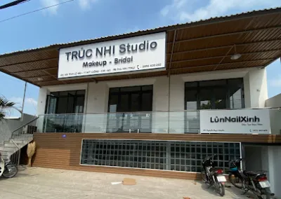 trúc nhi studio - dịch vụ cho thuê váy cưới