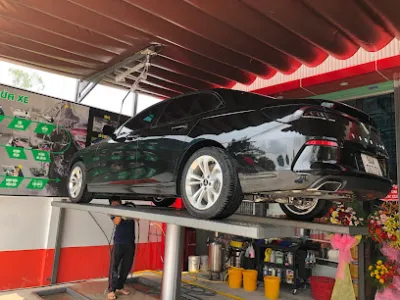trung tâm chăm sóc ô tô thái huy - cửa hàng bảo trì và sửa chữ ô tô