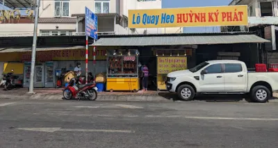vịt quay huỳnh ký phát - nhà hàng
