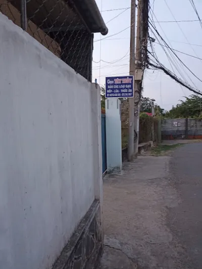 vựa gạo tây thủy - cửa hàng