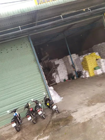 vựa gạo tiến thắng - nhà bán buôn gạo vựa gạo tiến thắng - nhà bán buôn gạo