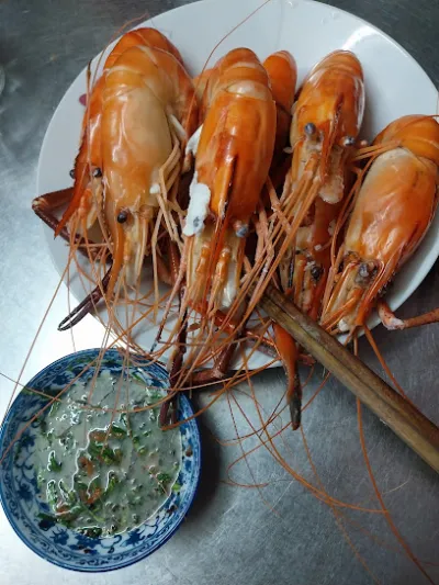 vựa hải sản tôm cua ghẹ - hiền seafood - chợ hải sản