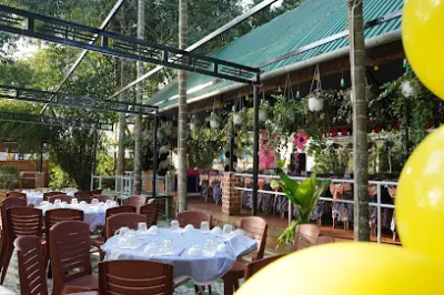 vườn xanh quán - nhà hàng