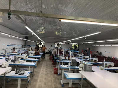 xưởng may gia công hưng phát 2 - thợ may quần áo