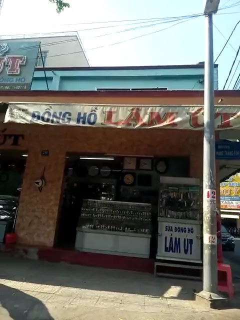 cửa hàng đồng hồ, tiệm đồng hồ