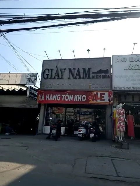 Địa điểm, cửa hàng shop giày nam Địa điểm, cửa hàng shop giày nam