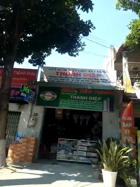 cửa hàng vật liệu xây dựng