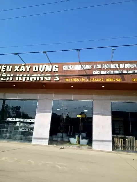 cửa hàng vật liệu xây dựng