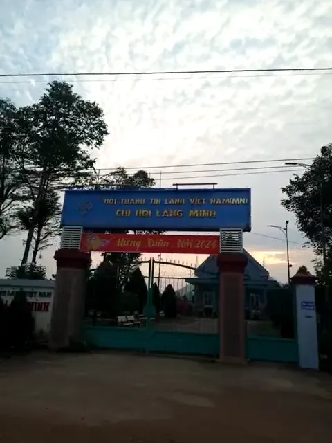 Địa điểm, cửa hàng hôi thánh tin lành Địa điểm, cửa hàng hôi thánh tin lành