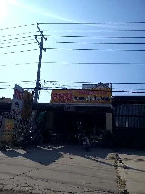 Địa điểm, cửa hàng quán phở, tiệm phở Địa điểm, cửa hàng quán phở, tiệm phở