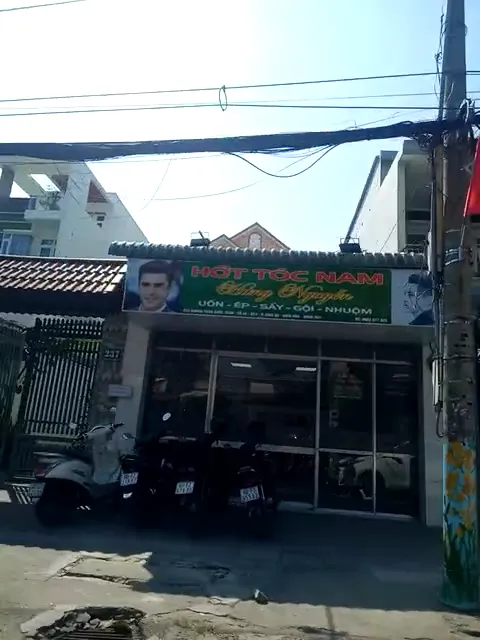 tiệm cắt tóc nam