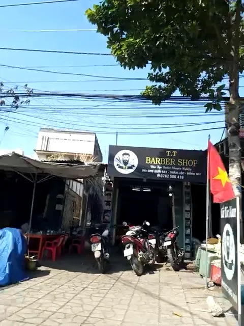 Địa điểm, cửa hàng tiệm hớt tóc nam Địa điểm, cửa hàng tiệm hớt tóc nam