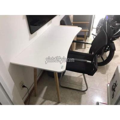 bàn ghế thành phố thủ đức - hồ chí minh khuyến mãi cả bộ bàn ghế mới 900k mới 100%