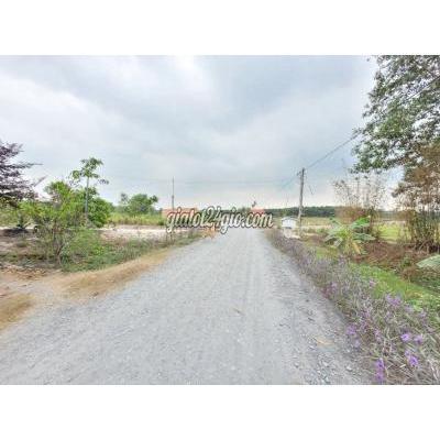 mua bán đất huyện gò dầu - tây ninh 5x40. gần 200m2 có thổ cư. kế bên kcn. gần hòa thành. 395tr