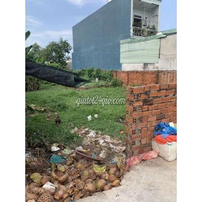Mua Bán Đất Huyện Hóc Môn - Hồ Chí Minh Đất Mặt Tiền Phan Văn Hớn Cần Bán Gấp Mua Bán Đất Huyện Hóc Môn - Hồ Chí Minh Đất Mặt Tiền Phan Văn Hớn Cần Bán Gấp
