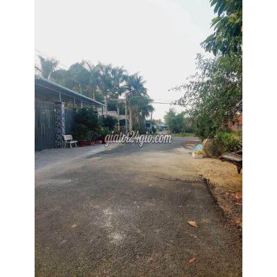 Mua Bán Đất Huyện Củ Chi - Hồ Chí Minh Vợ Chồng Tôi Kẹt Tiền Bán Đất Kèm Nhà Gần Cầu Vượt Củ Chi 110m2 560tr Mua Bán Đất Huyện Củ Chi - Hồ Chí Minh Vợ Chồng Tôi Kẹt Tiền Bán Đất Kèm Nhà Gần Cầu Vượt Củ Chi 110m2 560tr