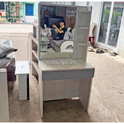bàn ghế - gò vấp - hồ chí minh | Bàn Trang Điểm Cũ Gỗ Công Nghiệp Kèm Gương ... bàn ghế - gò vấp - hồ chí minh | Bàn Trang Điểm Cũ Gỗ Công Nghiệp Kèm Gương ...
