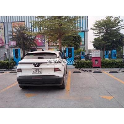 Ô tô - cầu giấy - hà nội | VinFast VF6 Eco trắng siêu ...