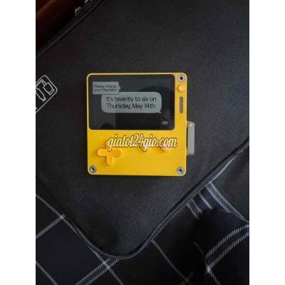 thiết bị chơi game - lê chân - hải phòng | Máy chơi game Playdate Vàng Đã sử ...