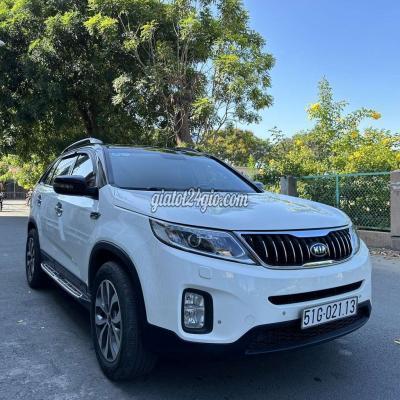 ô tô thành phố dĩ an - bình dương sorento 2015 full xăng siêu đẹp