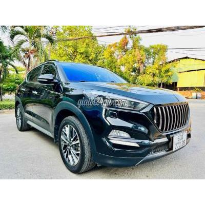 Ô Tô Thành Phố Dĩ An - Bình Dương Tucson 2.0 Bản Đặc Biệt 2018 Chuẩn Zin Đẹp. Ô Tô Thành Phố Dĩ An - Bình Dương Tucson 2.0 Bản Đặc Biệt 2018 Chuẩn Zin Đẹp.