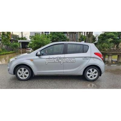 ô tô huyện an lão - hải phòng hyundai i20 2011 số tự động bản đủ cửa nóc