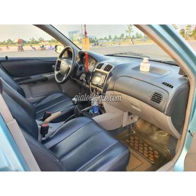 ô tô huyện châu thành - tiền giang ban ford laser 2001 . xe gia dinh rat dep