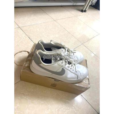 Quần Áo Huyện Chương Mỹ - Hà Nội Pass Nike Blazer Size 41. (free Ship) Quần Áo Huyện Chương Mỹ - Hà Nội Pass Nike Blazer Size 41. (free Ship)