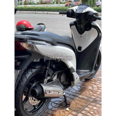 Xe Máy Quận Ninh Kiều - Cần Thơ Sh Mẫu Ý Đời 2011 150 Cc - Xe Cực Chất Giảm Lỗ Xe Máy Quận Ninh Kiều - Cần Thơ Sh Mẫu Ý Đời 2011 150 Cc - Xe Cực Chất Giảm Lỗ
