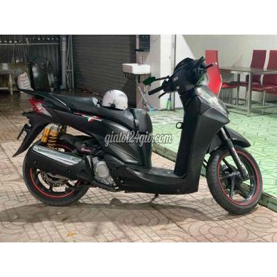 Xe Máy Quận 6 - Hồ Chí Minh Cần Ra Đi Chiến Binh Sh300 Sporty 2015 Đen Nhám Xe Máy Quận 6 - Hồ Chí Minh Cần Ra Đi Chiến Binh Sh300 Sporty 2015 Đen Nhám