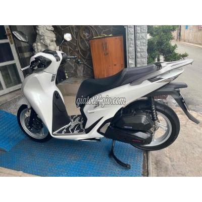Xe Máy Quận Tân Bình - Hồ Chí Minh Sh 125i Cbs 08/2020 Như Mới Xe Máy Quận Tân Bình - Hồ Chí Minh Sh 125i Cbs 08/2020 Như Mới