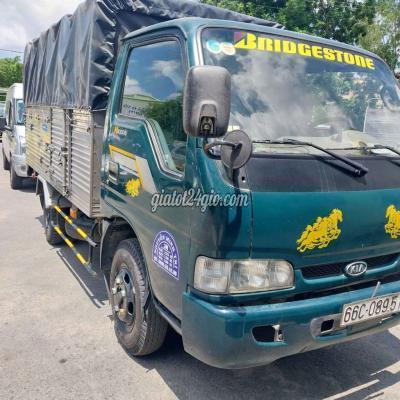xe tải, xe ben huyện hòa thành - tây ninh cần đổi xe tải lớn kia 2012