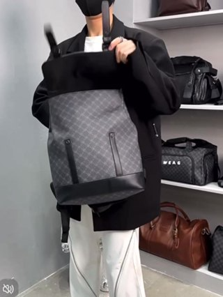 Balo da mềm thời trang unisex nam nữ dập vân nổi monogram đựng lap...