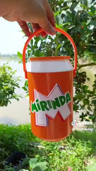 Binh Đa giữ Nhiệt Hình Lon Nước 1500ml, Binh Nhựa Giữ Nhiệt Tý Liê...