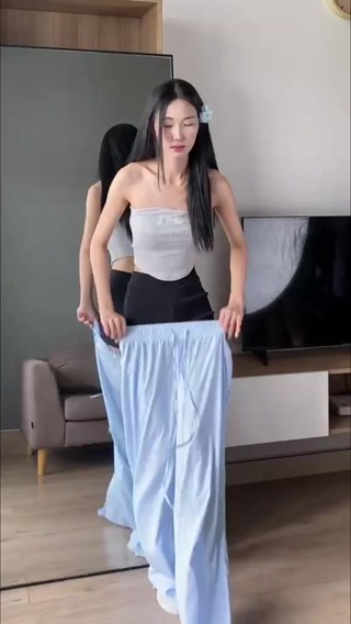 Calem Club - Quần dài Kẻ Sọc ống rộng lưng chun dây rút vải kate f...