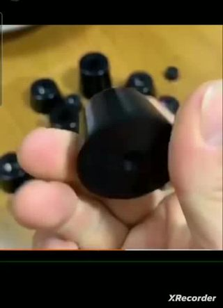 Chân cao su giảm chấn có long đen kim loại đúc liền dùng cho chân ...