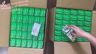 Film Instax mini cho máy ảnh Fujifilm Instax Mini (Trắng)...