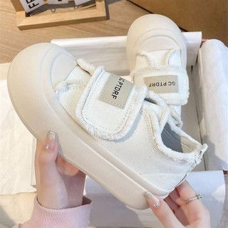 Giày lười slipon chất vải canvans tinh tế...