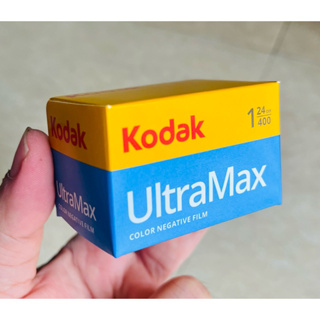 Kodak Ultramax 400 24EXP date 12/2025 film 35mm...