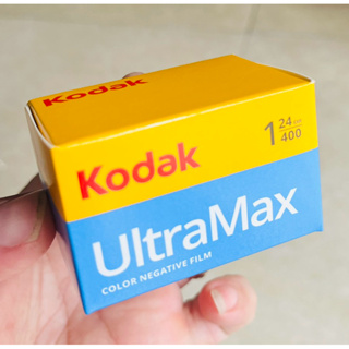 Kodak Ultramax 400 24EXP date 12/2025 film 35mm...